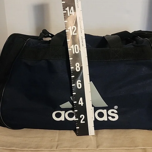 Adidas Duffel Bag/ Gym bag - Picture 5 of 5